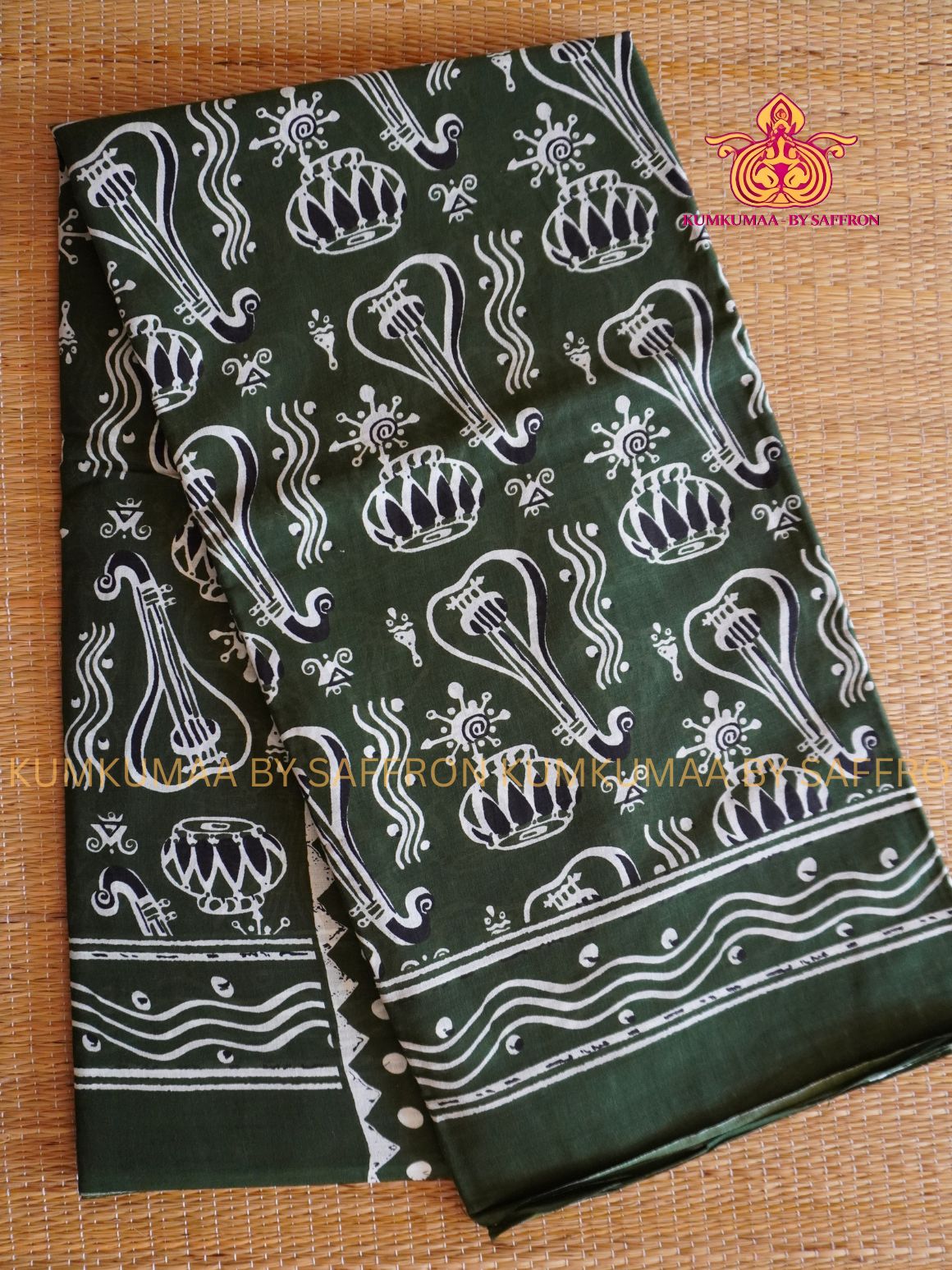 MUL COTTON-DARK GREEN SAREE WITH BLOUSE - SOFTEST EVERYDAY WEAR - BEST COTTON SAREE- COMFORT AND TRENDY - STYLE WITH COMFORT - Kumkumaa EVERYDAY SAREE