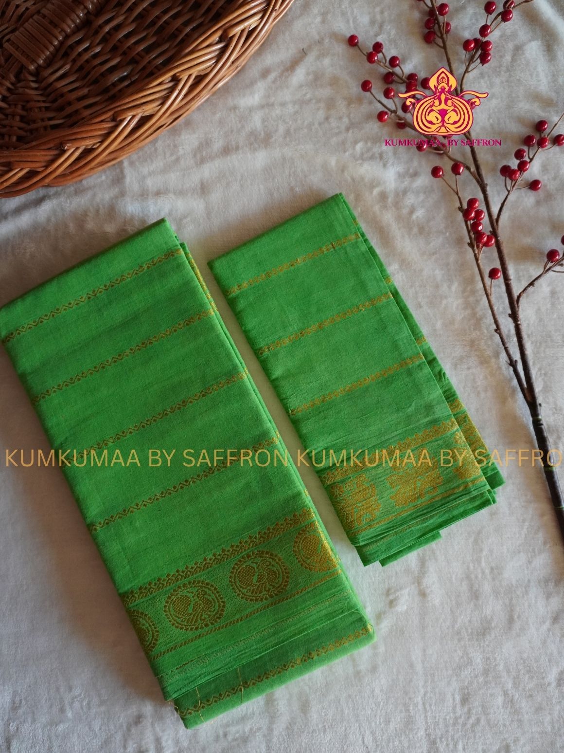 SUNGUDI COTTON- GREEN SAREE WITH BLOUSE - Kumkumaa comfort wear -Soft and breathable -Handloom