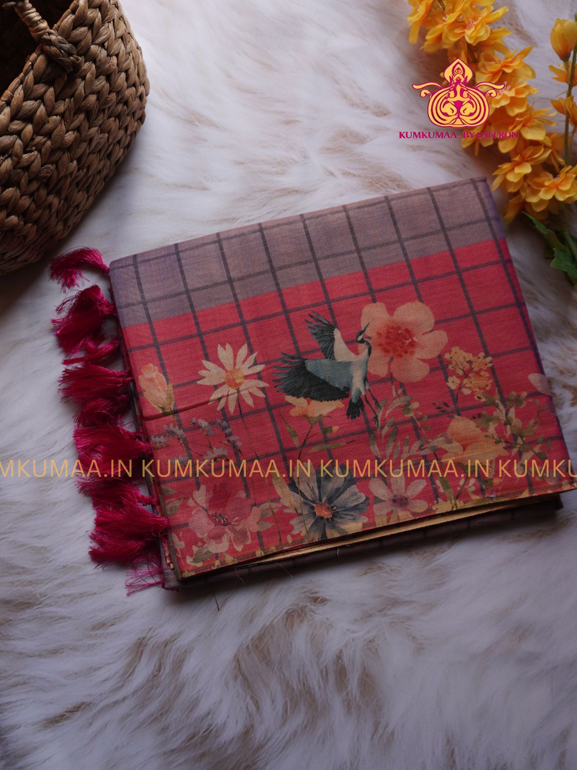 SOFT TISSUE - LAVENDER WITH PINK COLOUR WITH BLOUSE - TISSUE WEAVING - SHINE TISSUE WITH FLORAL DESIGN -KUMKUMAA EXCLUSIVE