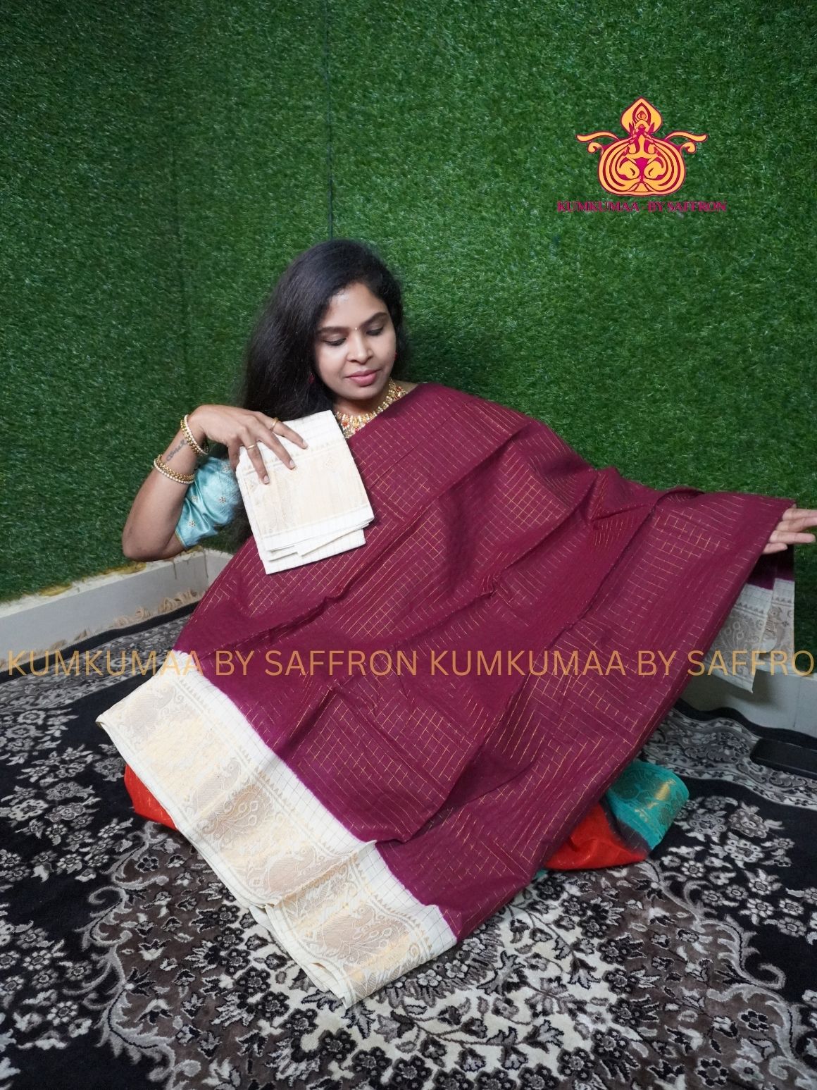 SUNGUDI COTTON- MAROON WITH WHITE BLOUSE - Kumkumaa comfort wear -Soft and breathable -Handloom