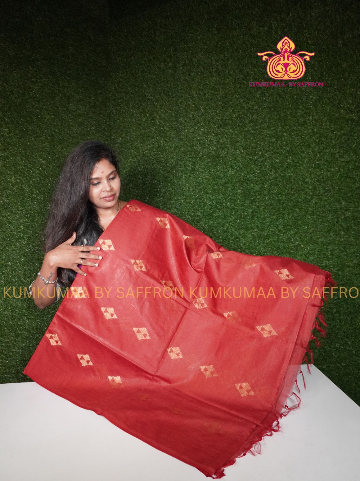 FANCY SAREE - RED WITH GOLD WEAVING SAREE - GEOMETRIC DESIGN - TRENDY TEMPLE WEAR KATTAN SILK - Beautiful saree for women - KUMKUMAA FANCY FOR ALL OCCASION