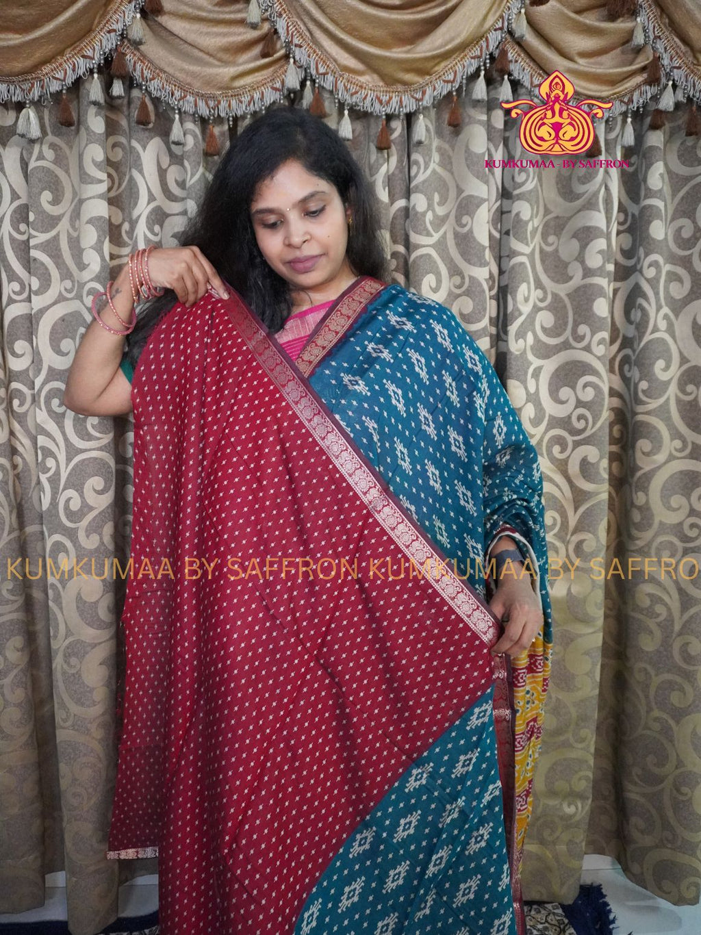 MAHESHWARI COTTON SILK- TEAL GREEN AND RED SAREE WITH BLOUSE - MINIMALISTIC BORDER -GEOMETRIC DESIGN PRINTED- Kumkumaa FESTIVE - OCCASION ELEGANCE - STYLISH AND BEAUTIFUL