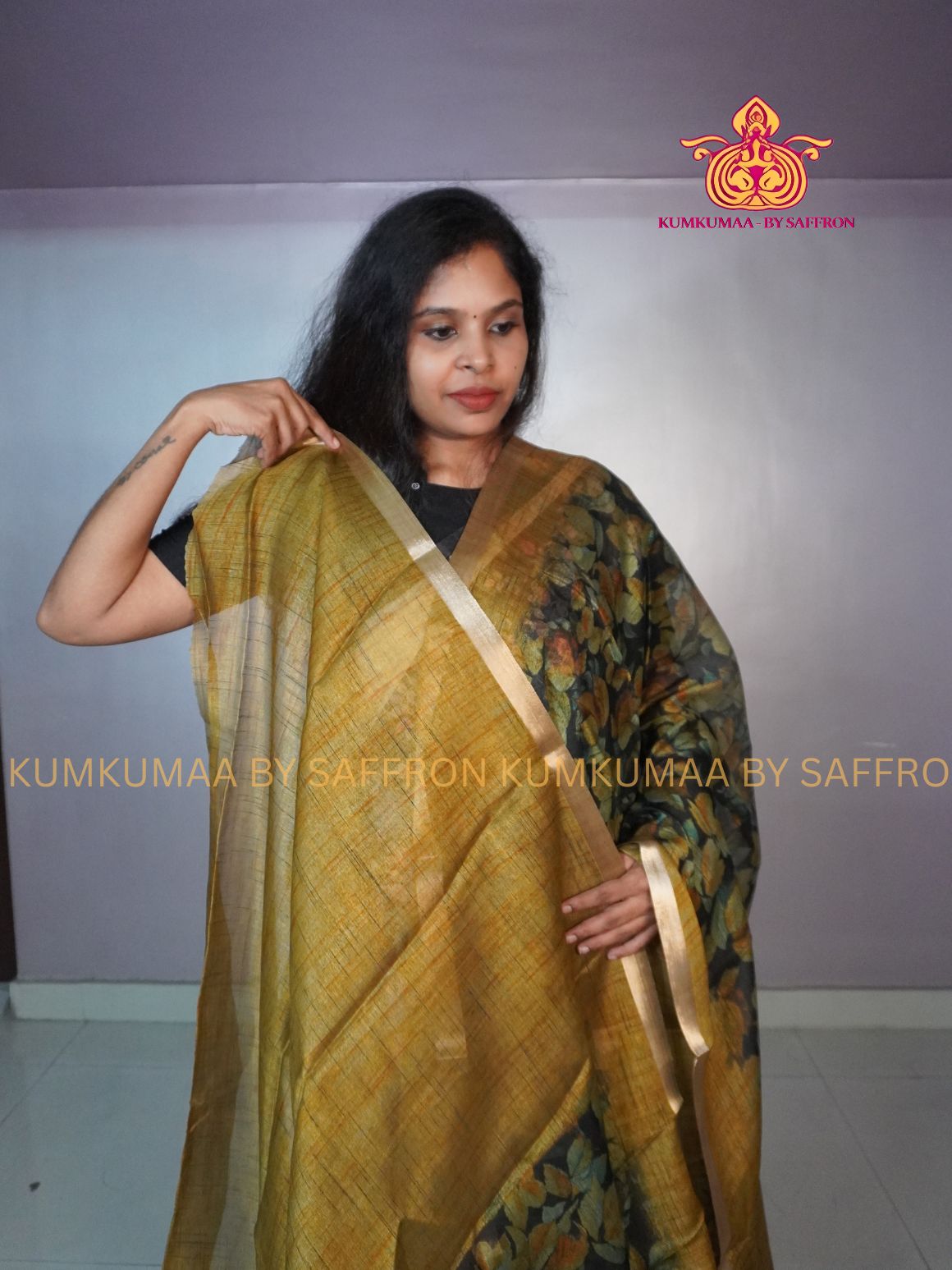 SOFT COTTON - BLACK GREEN AND HONEY COLOUR - FALL LEAVES DESIGN SAREE - ZARI MINIMALIST BORDER - LATEST COLLECTION - KUMKUMAA BY SAFFRON - UNIQUE DESIGN