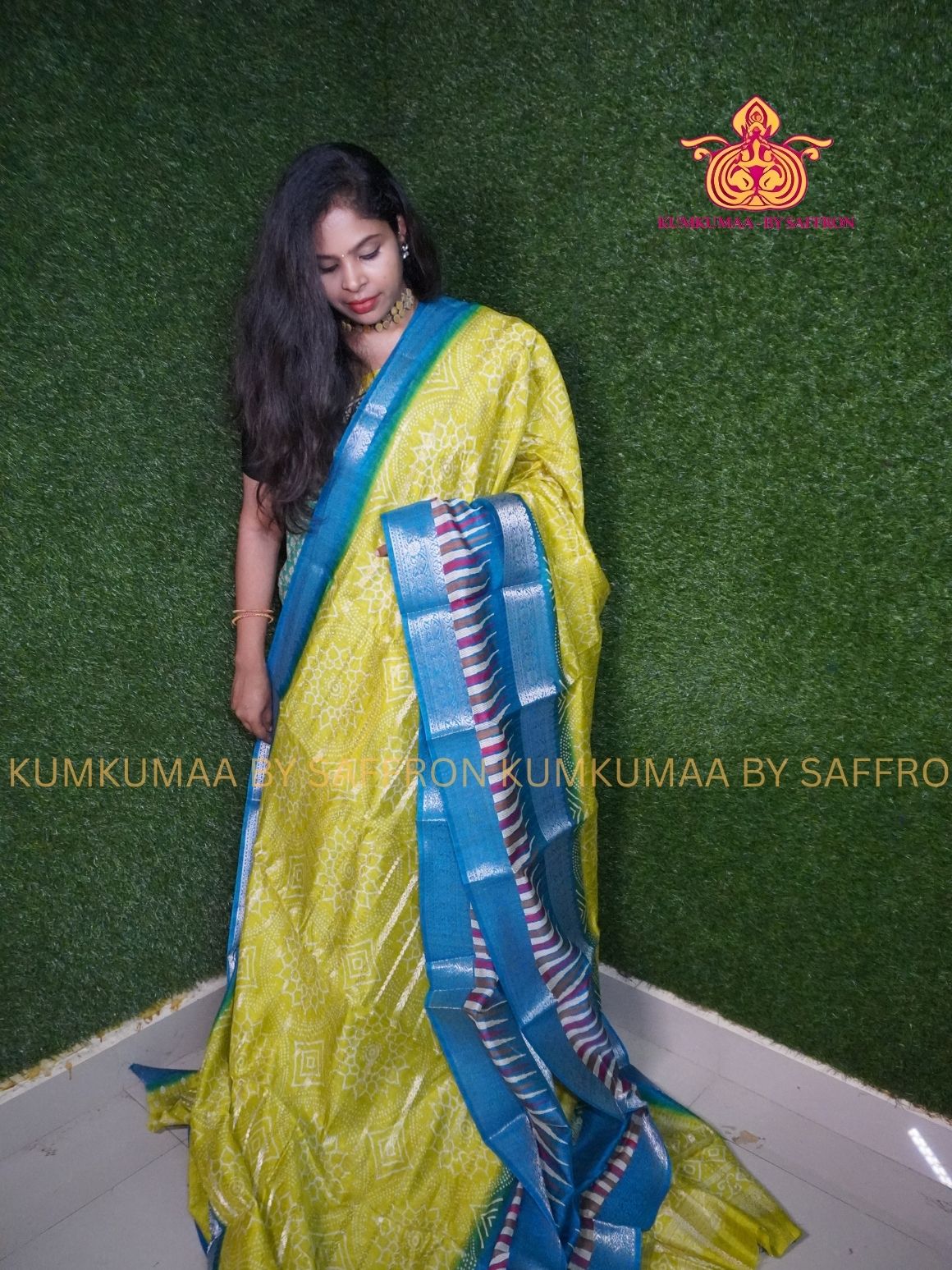 COTTON SILK- FLUORESCENT GREEN AND BLUE SAREE WITH BLOUSE -FLORAL DOTS DESIGN - Kumkumaa FESTIVE - RETTAPETTA BORDER - OCCASION ELEGANCE - STYLISH AND BEAUTIFUL