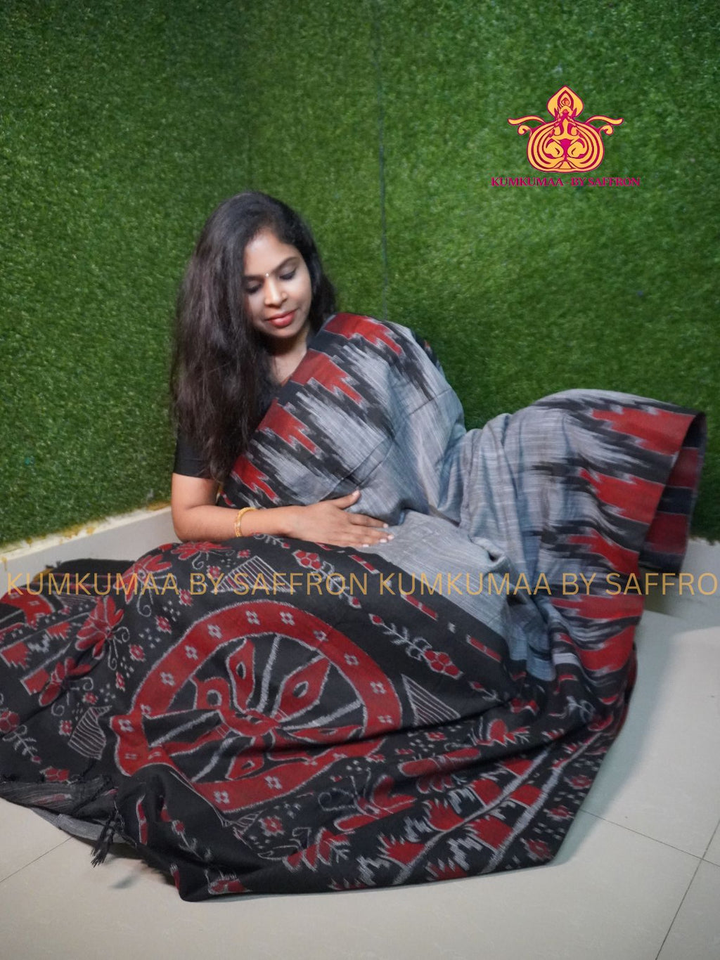 KATHI COTTON- GRAY SAREE WITH SAMBALPURI PRINT EMBROIDERY- WITH BLOUSE - Kumkumaa Exclusive SOFT KADHI COTTON - FANCY COMFORT