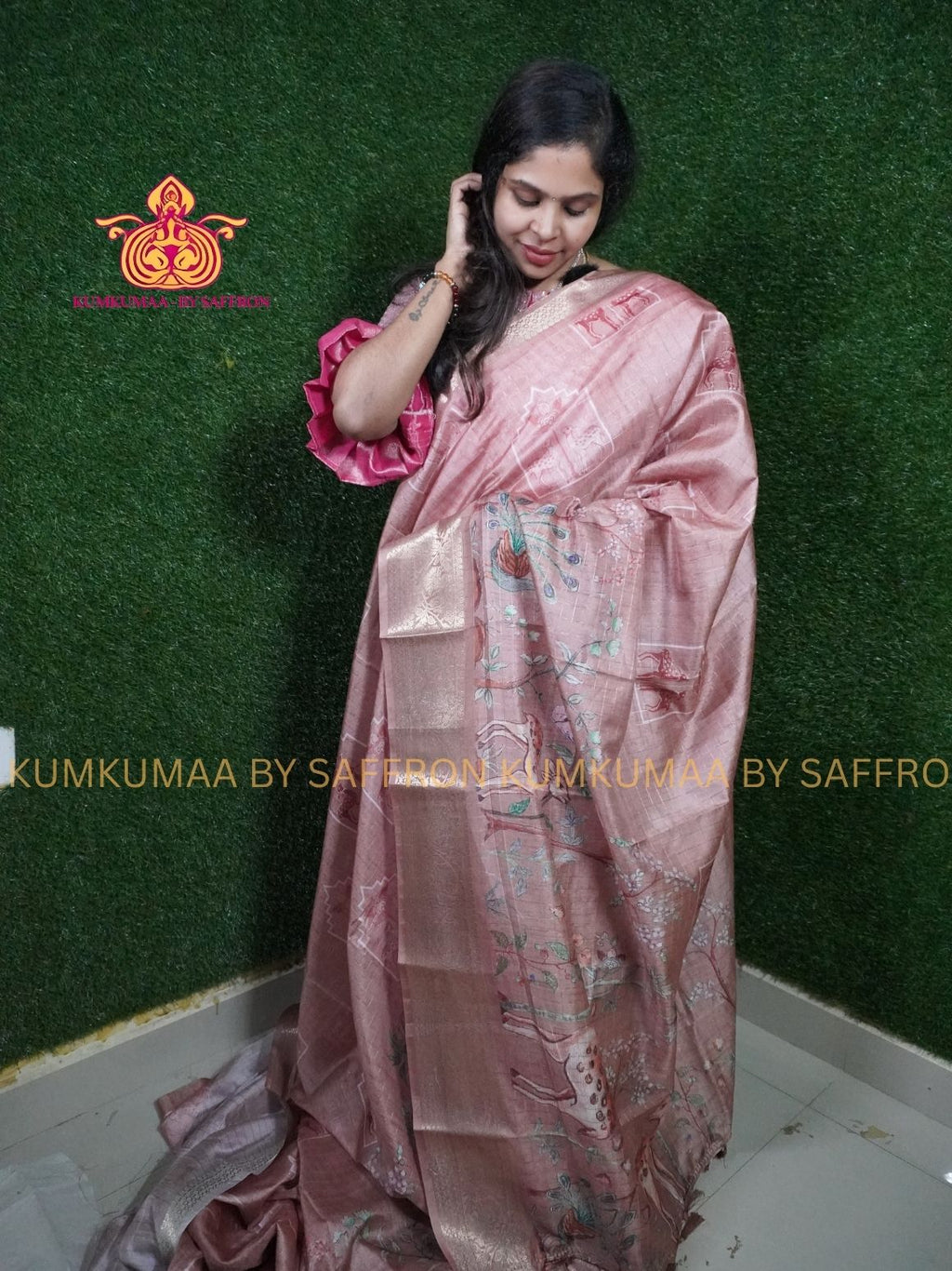 Dola Silk - COMFORTABLE FESTIVE Beautiful saree for women-PEACH- COLOUR - CHECHED DESIGN - ZARI BORDER - KUMKUMAA TRENDY TRADITIONAL WEAR - Comfort - Confidence - Elegance