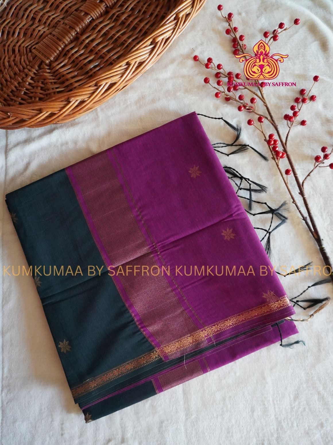 MAHESHWARI COTTON SILK-DARK GREEN AND PURPLE PINK SAREE WITH BLOUSE - Kumkumaa FESTIVE - GOLD ZARI WEAVING - OCCASION ELEGANCE