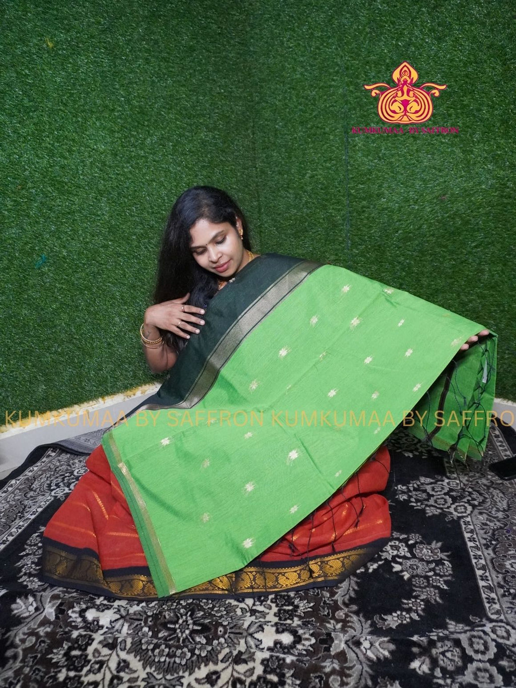 MAHESHWARI COTTON SILK-PARROT GREEN AND DARK GREEN SAREE WITH BLOUSE - Kumkumaa FESTIVE - GOLD ZARI WEAVING - OCCASION ELEGANCE