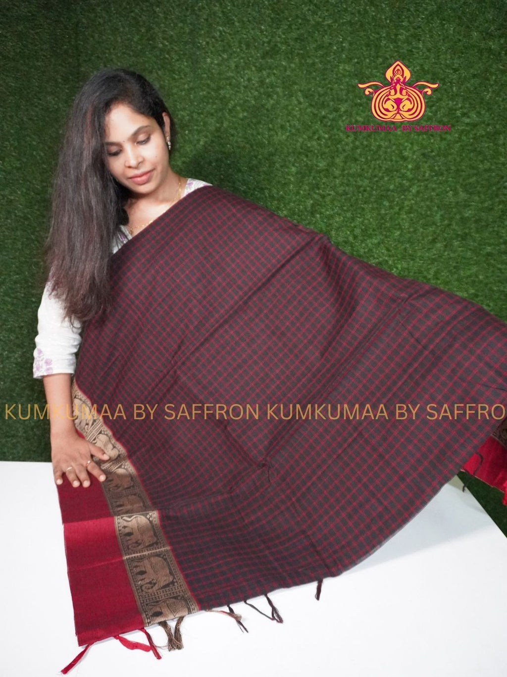 NARAYANPET - BLACK AND RED CHECKED SAREE - ELEPHANT BORDER- WITH BLOUSE - Kumkumaa SPECIAL COLLECTION- COMFORT MEETS TRADITION