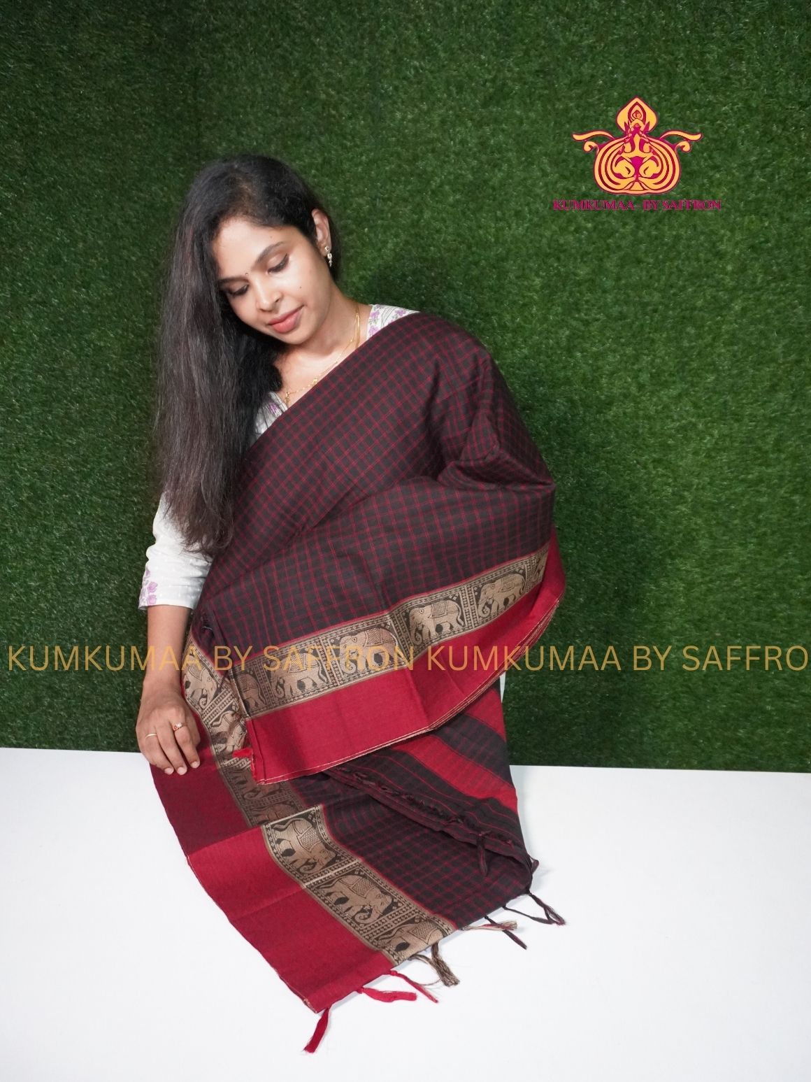 NARAYANPET - BLACK AND RED CHECKED SAREE - ELEPHANT BORDER- WITH BLOUSE - Kumkumaa SPECIAL COLLECTION- COMFORT MEETS TRADITION
