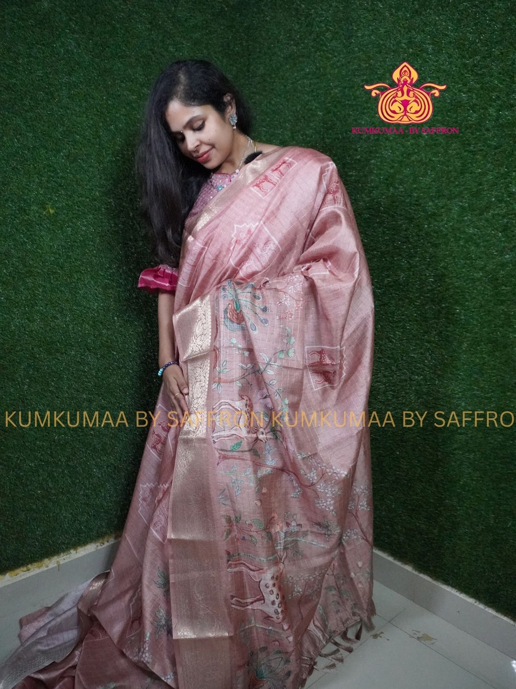 Dola Silk - COMFORTABLE FESTIVE Beautiful saree for women-PEACH- COLOUR - CHECHED DESIGN - ZARI BORDER - KUMKUMAA TRENDY TRADITIONAL WEAR - Comfort - Confidence - Elegance