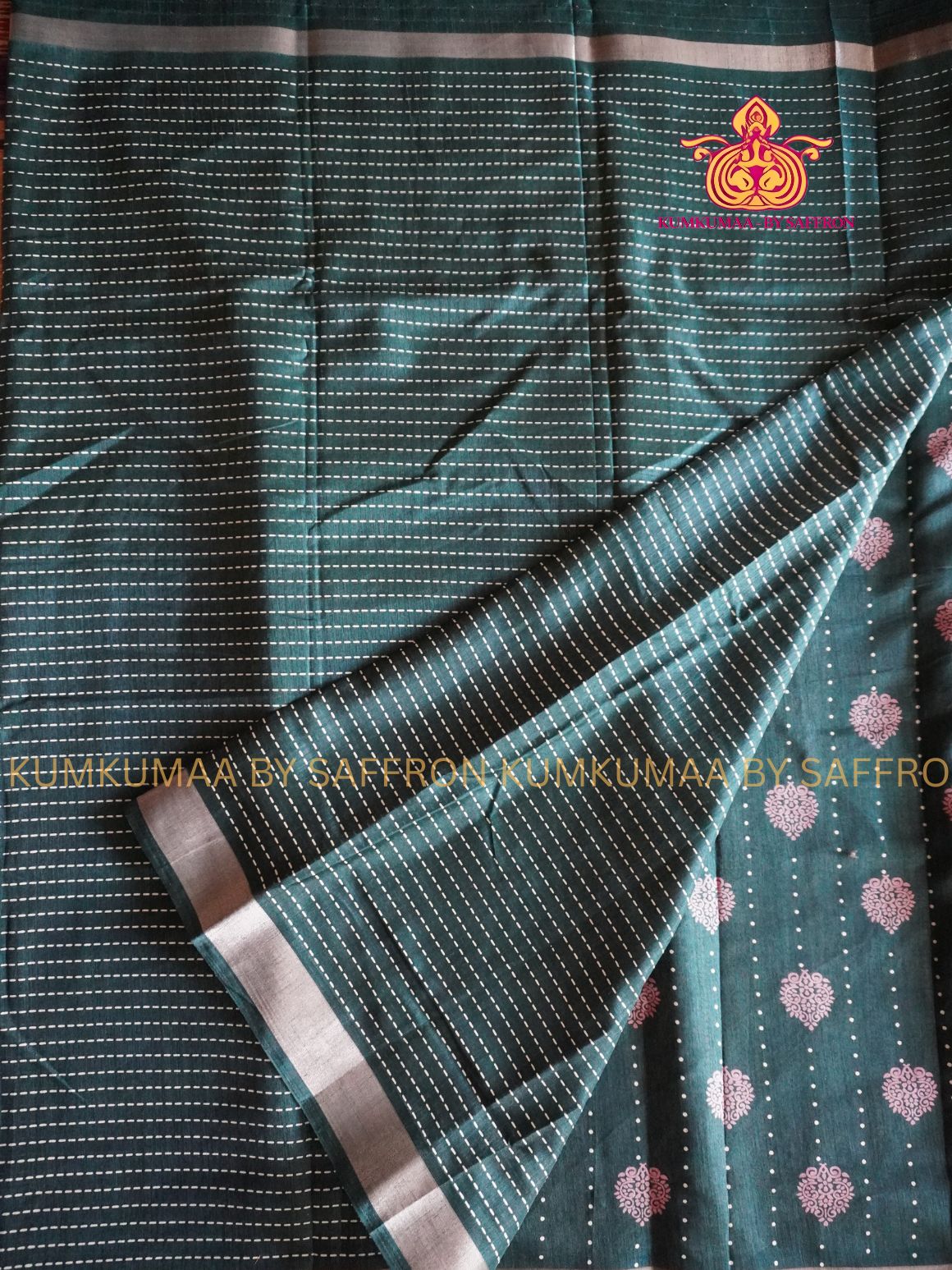 COTTON SILK- DARK LEAF GREEN SAREE WITH BLOUSE -STRIPES DESIGN PRINTED- Kumkumaa FESTIVE - SEQUENSE WORK RETTAPETA BORDER - OCCASION ELEGANCE - STYLISH AND BEAUTIFUL