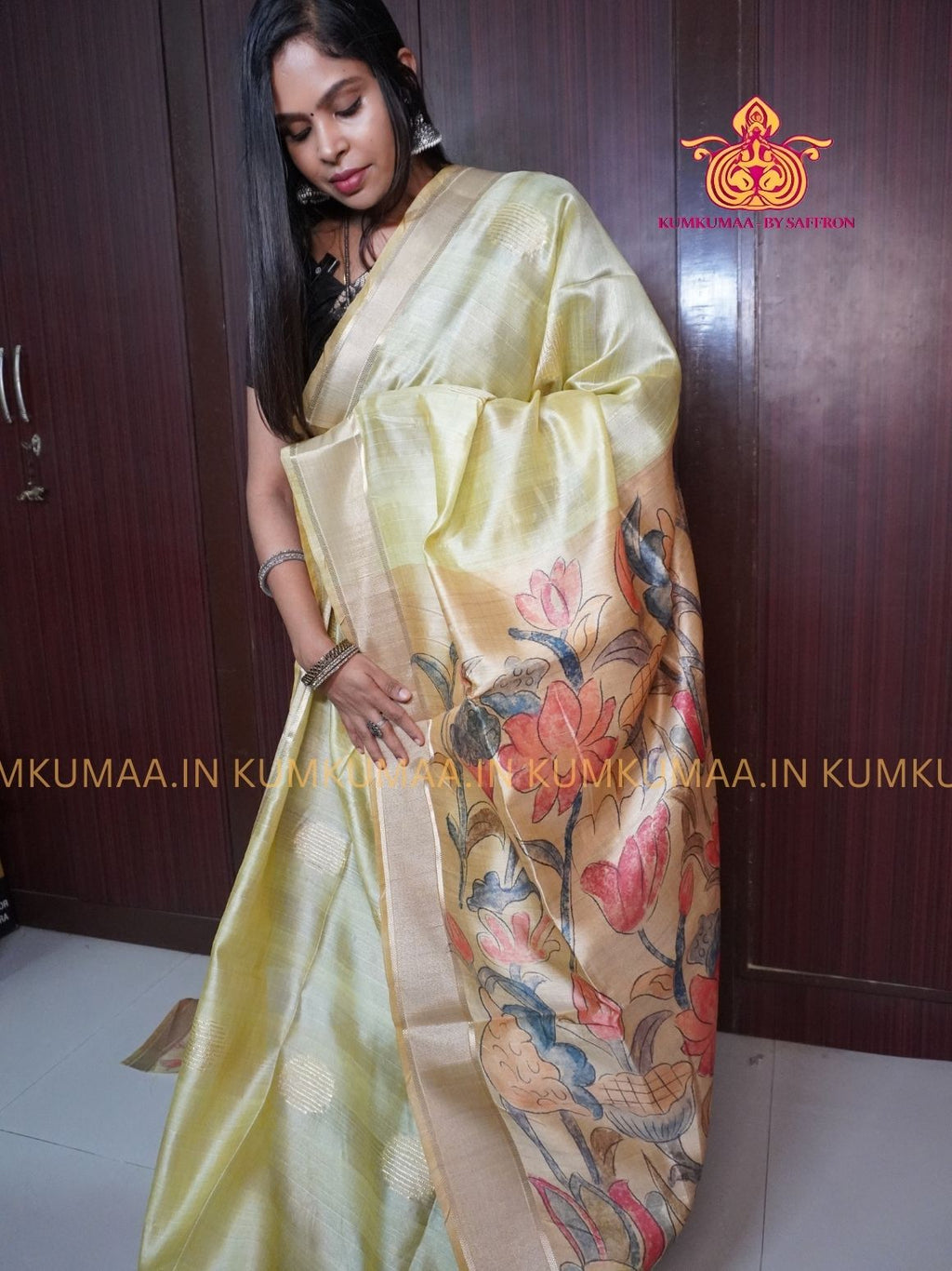 COTTON SILK- PISTA GREEN AND BEIGE SAREE WITH BLOUSE - MINIMALISTIC BORDER -FLORAL DESIGN PRINTED- Kumkumaa FESTIVE - OCCASION ELEGANCE - STYLISH AND BEAUTIFUL