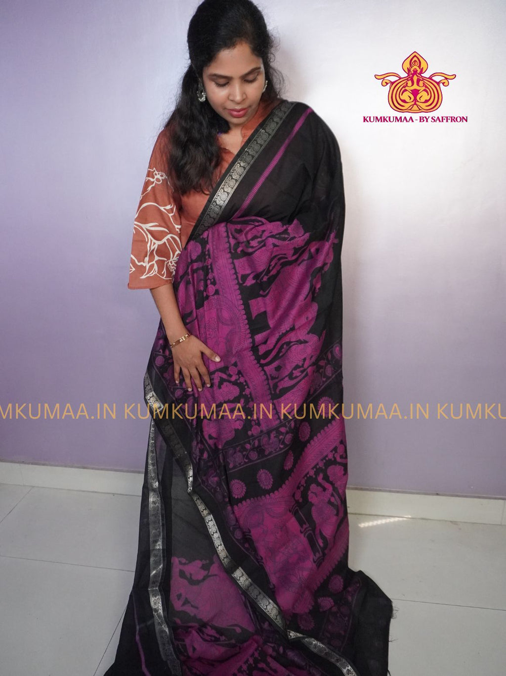 MAHESHWARI COTTON - BLACK AND PINK SAREE WITH BLOUSE - Kumkumaa FESTIVE - KALAHASTI DESIGN SKIRTING BORDER - OCCASION ELEGANCE - STYLISH AND BEAUTIFUL