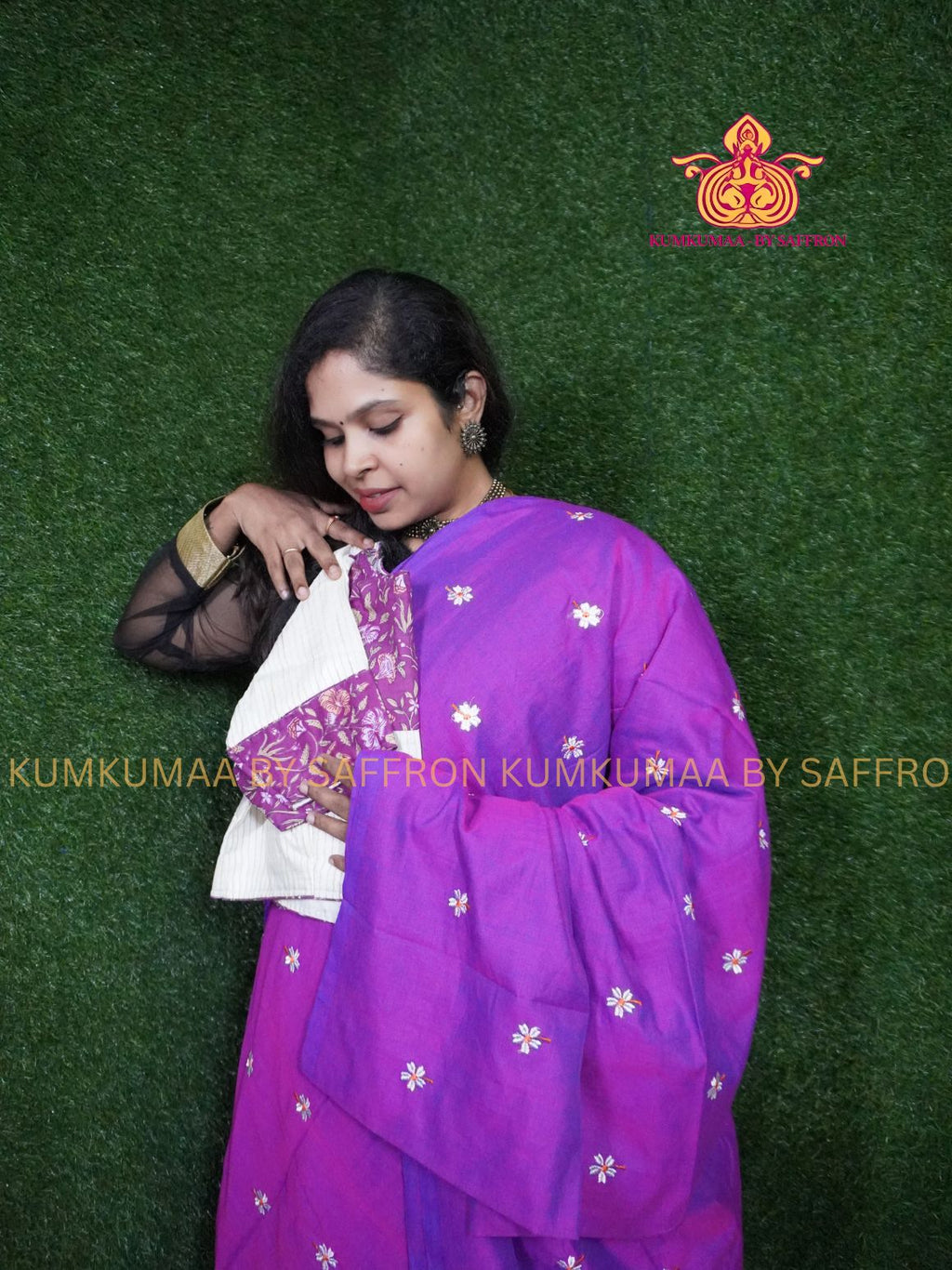 KATHI COTTON-PURPLE SAREE WITH WHITE FLORAL EMBROIDERY- FULLY STITCHED BLOUSE WITH LINING - Kumkumaa Exclusive SOFT KADHI COTTON - FANCY COMFORT