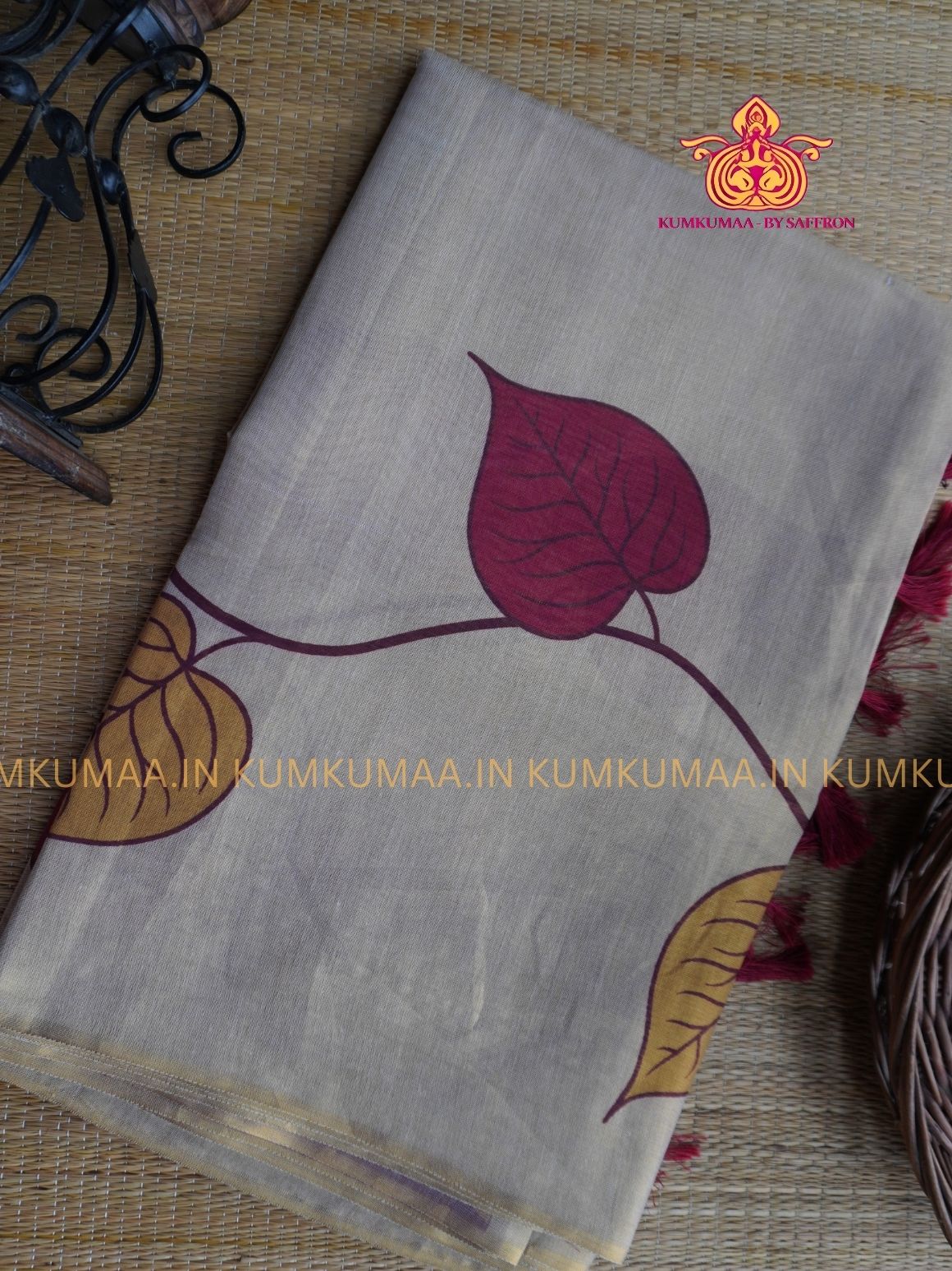 SOFT TISSUE - MILD GOLD WITH RED COLOUR WITH BLOUSE - TISSUE WEAVING - KERALA TISSUE WITH CREEPER DESIGN - PRINTED BLOUSE-KUMKUMAA EXCLUSIVE