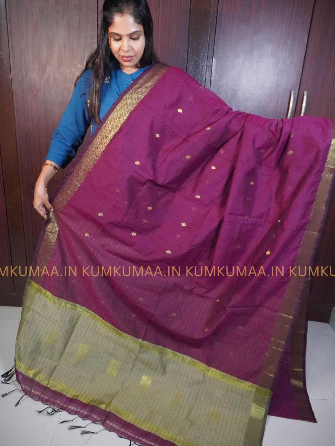 MAHESHWARI COTTON-MAJANTA TONE STRIPED PRINT SAREE WITH BLOUSE - TRENDY - FLORAL DESIGN - Kumkumaa Exclusive COLLECTION - LATEST ELEGANT SAREE