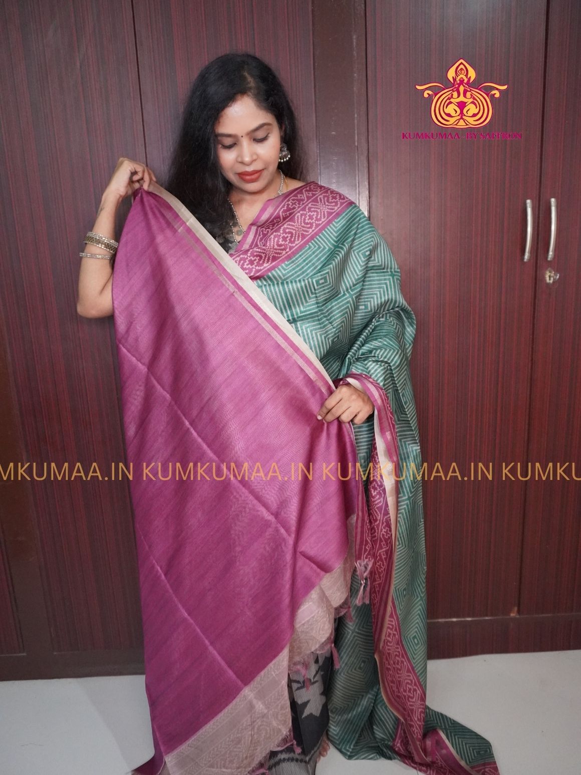 SEMI- TUSSAR SILK - GREEN AND MAUVE COLOUR - GEOMETRIC DESIGN SAREE - LATEST COLLECTION - KUMKUMAA BY SAFFRON - UNIQUE DESIGN