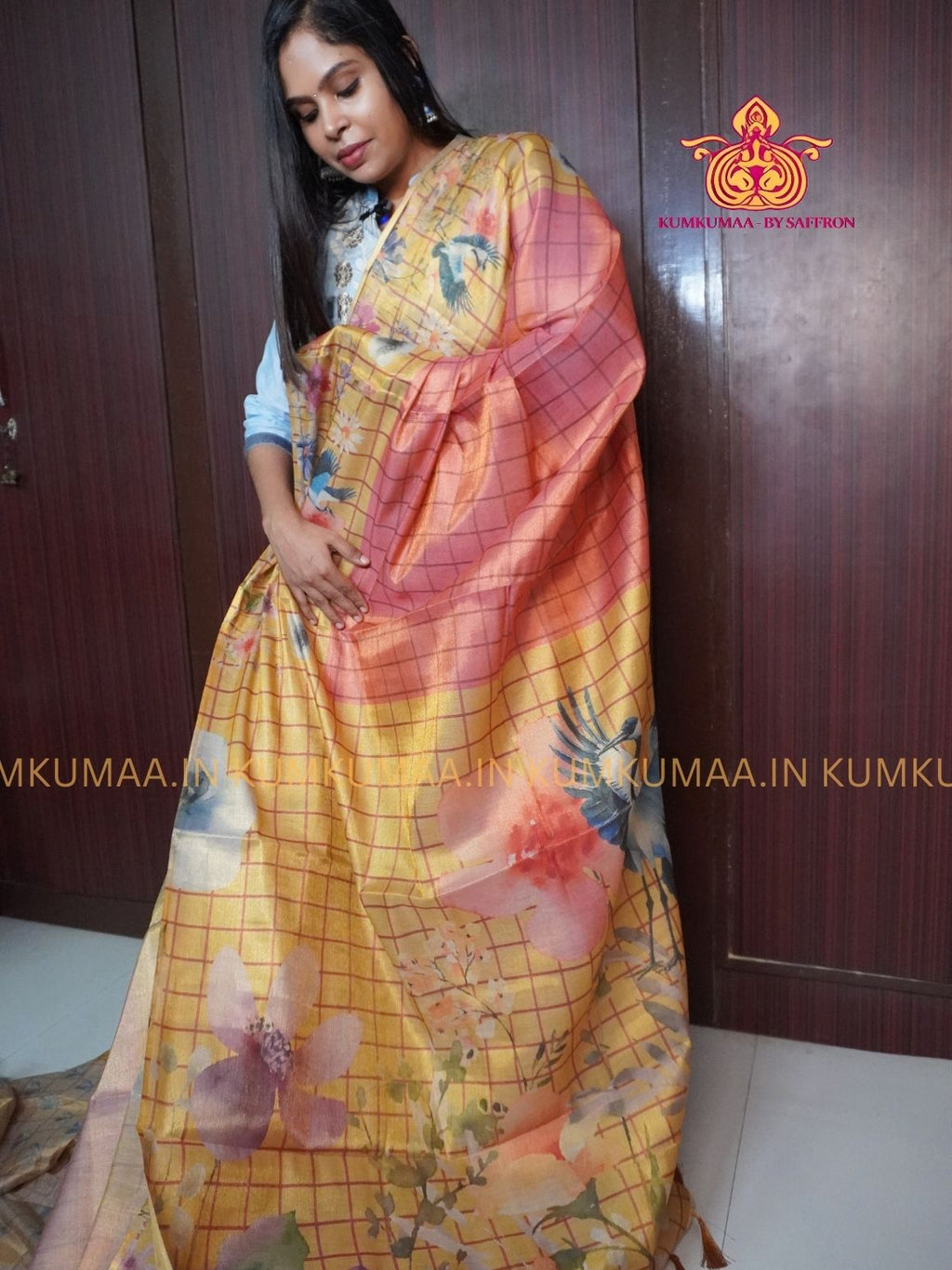 SOFT TISSUE - ORANGE WITH BEIGE COLOUR WITH BLOUSE - TISSUE WEAVING - SHINE TISSUE WITH FLORAL DESIGN -KUMKUMAA EXCLUSIVE