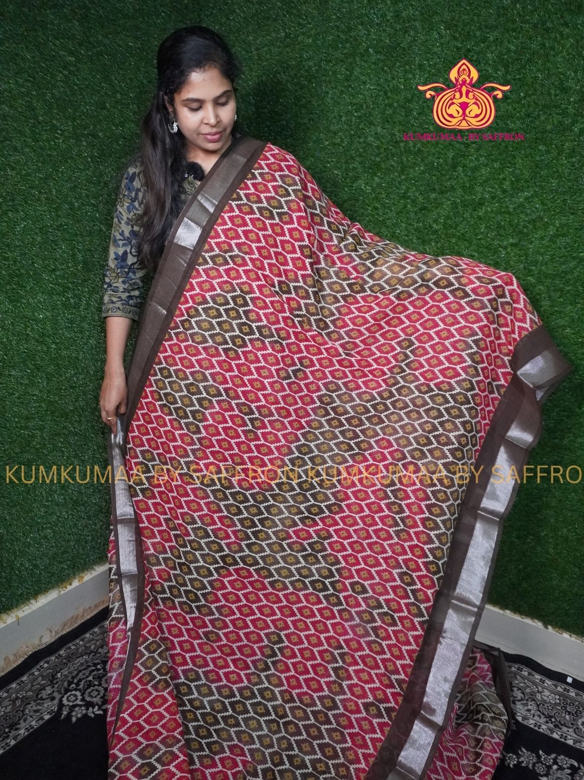 SOFT COTTON - RED AND BROWN - HONEY COMB DESIGN SAREE - ZARI MINIMALIST BORDER - LATEST COLLECTION - KUMKUMAA BY SAFFRON - UNIQUE DESIGN