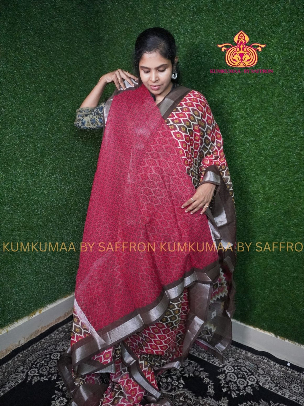 SOFT COTTON - RED AND BROWN - HONEY COMB DESIGN SAREE - ZARI MINIMALIST BORDER - LATEST COLLECTION - KUMKUMAA BY SAFFRON - UNIQUE DESIGN