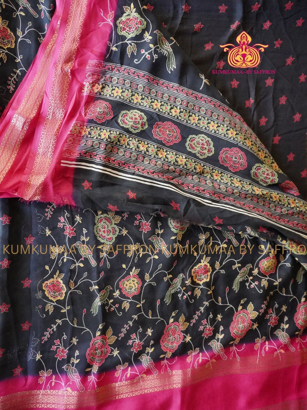 GEORGETTE- BLACK AND PINK SAREE WITH MULTICOLOUR FLORAL DESIGN - PARTY WEAR - EXCLUSIVE KUMKUMAA COLLECTION- FLOWY MATERIAL -CHIC AND GORGEOUS