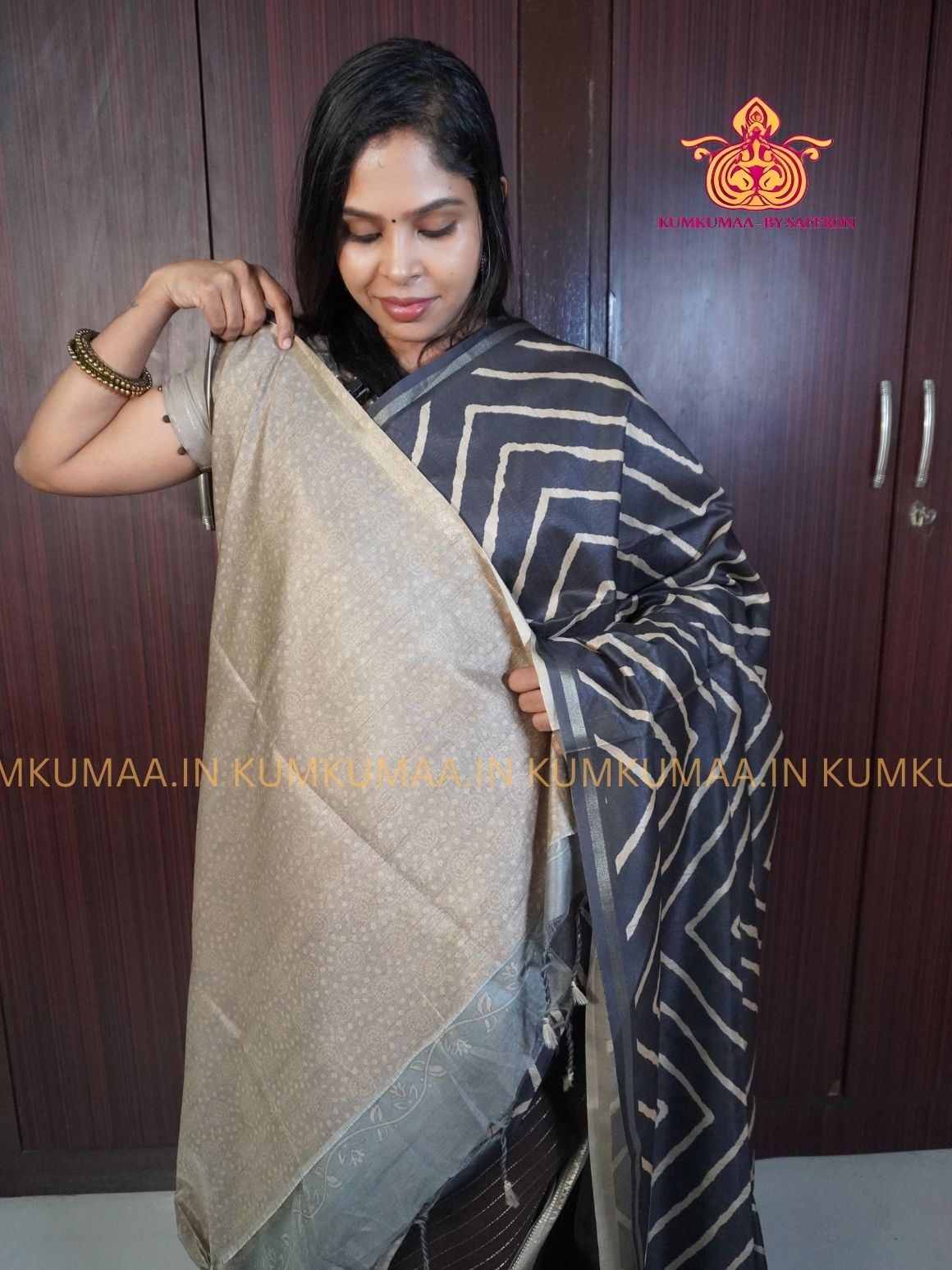 TUSSAR SILK - BLACK COLOUR ZIG ZAG DESIGN SAREE- MEHANDI DESIGN PALLU - LATEST COLLECTION - KUMKUMAA BY SAFFRON - UNIQUE DESIGN