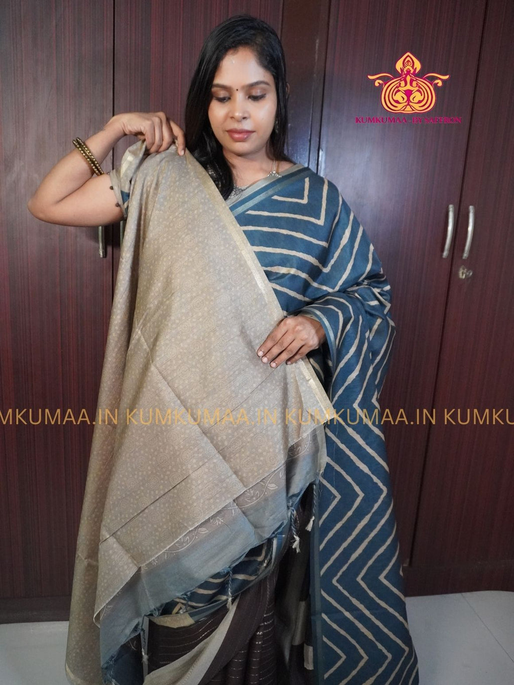 TUSSAR SILK - DARK BLUE COLOUR ZIG ZAG DESIGN SAREE- MEHANDI DESIGN PALLU - LATEST COLLECTION - KUMKUMAA BY SAFFRON - UNIQUE DESIGN