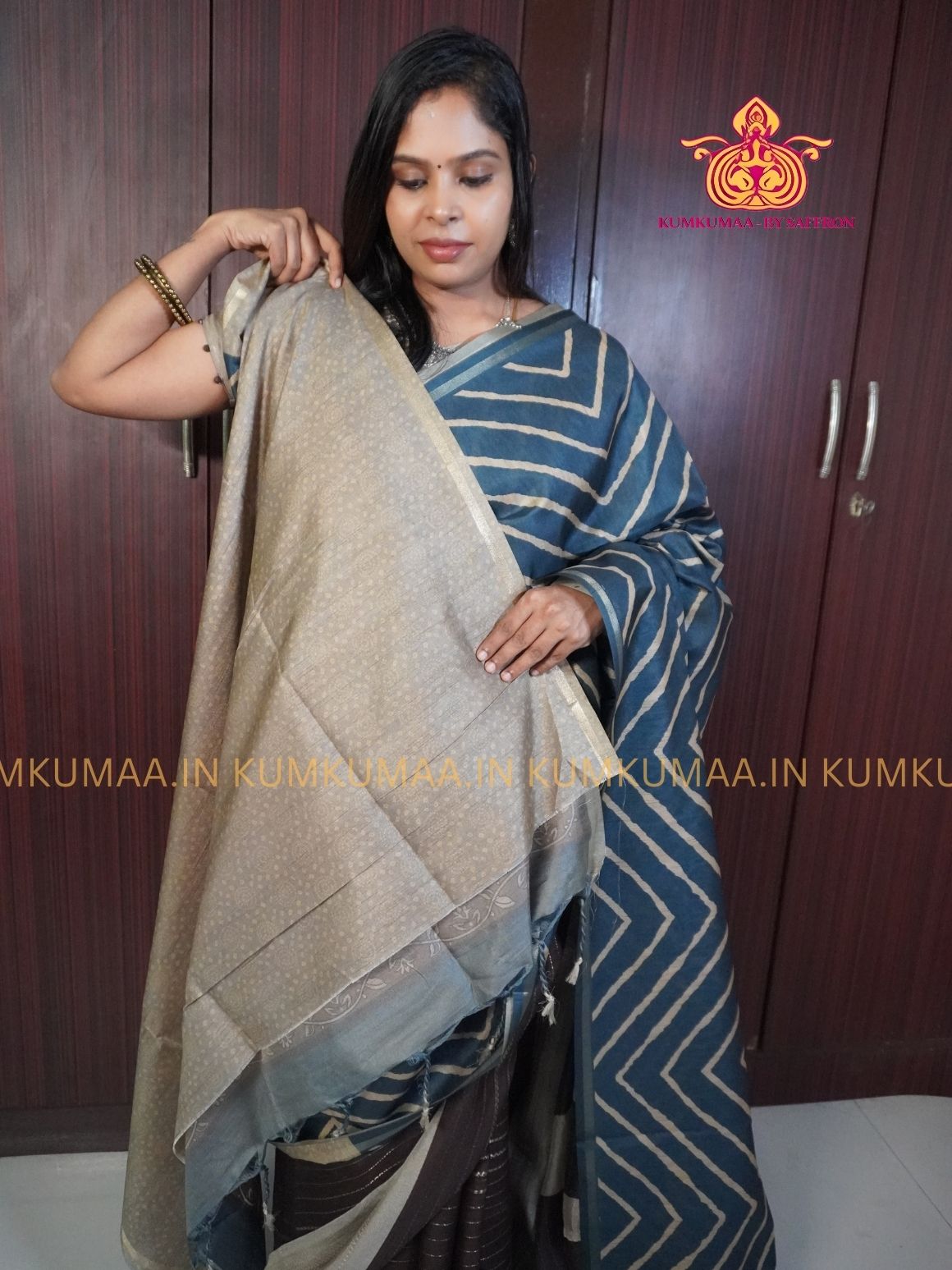 TUSSAR SILK - DARK BLUE COLOUR ZIG ZAG DESIGN SAREE- MEHANDI DESIGN PALLU - LATEST COLLECTION - KUMKUMAA BY SAFFRON - UNIQUE DESIGN