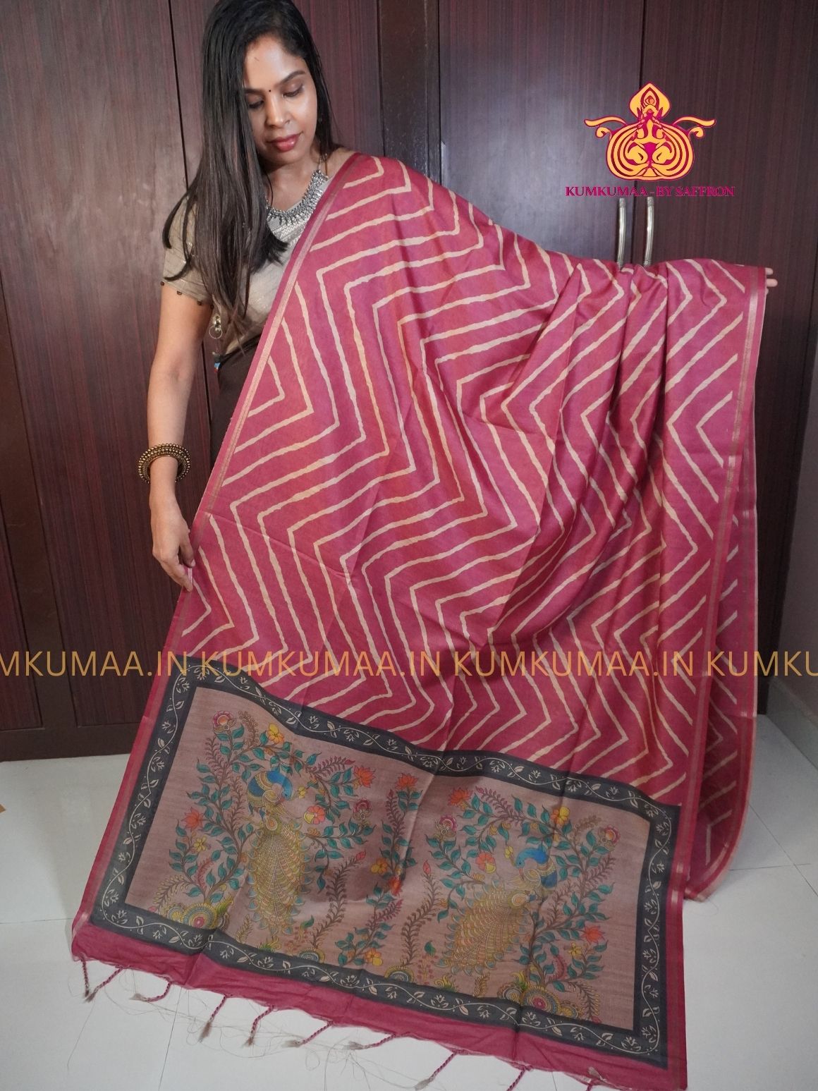 TUSSAR SILK - PINK COLOUR ZIG ZAG DESIGN SAREE- MEHANDI DESIGN PALLU - LATEST COLLECTION - KUMKUMAA BY SAFFRON - UNIQUE DESIGN