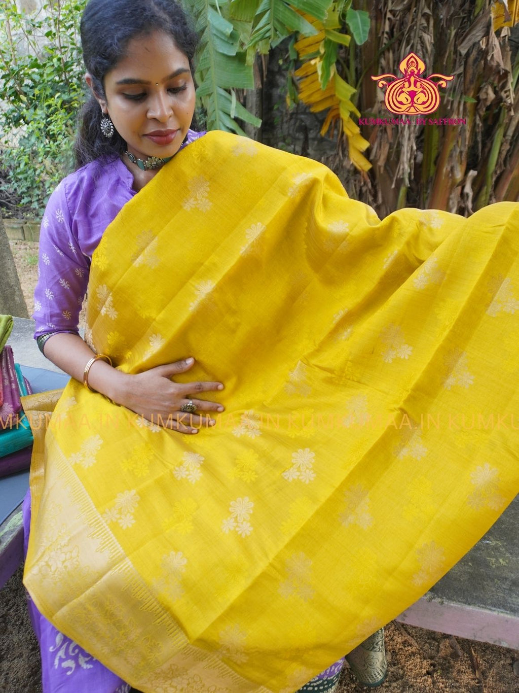 RAW SILK SAREE - LEMON YELLOW SAREE WITH FLORAL DESIGN - ETHNIC WEAR - EXCLUSIVE KUMKUMAA COLLECTION- RAW SILK MATERIAL - FESTIVE