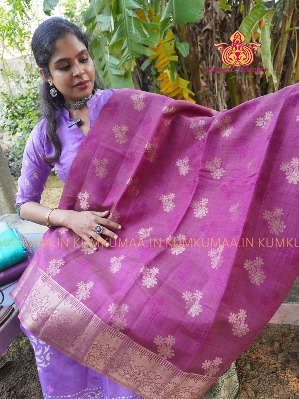 RAW SILK SAREE - MAJANTA SAREE WITH FLORAL DESIGN - ETHNIC WEAR - EXCLUSIVE KUMKUMAA COLLECTION- RAW SILK MATERIAL -FESTIVE