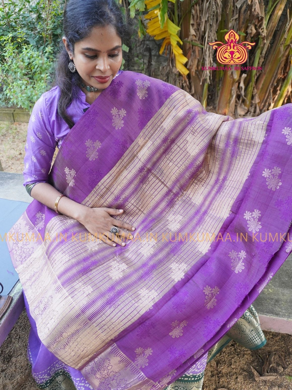 RAW SILK SAREE - PURPLE SAREE WITH FLORAL DESIGN - ETHNIC WEAR - EXCLUSIVE KUMKUMAA COLLECTION- RAW SILK MATERIAL -FESTIVE