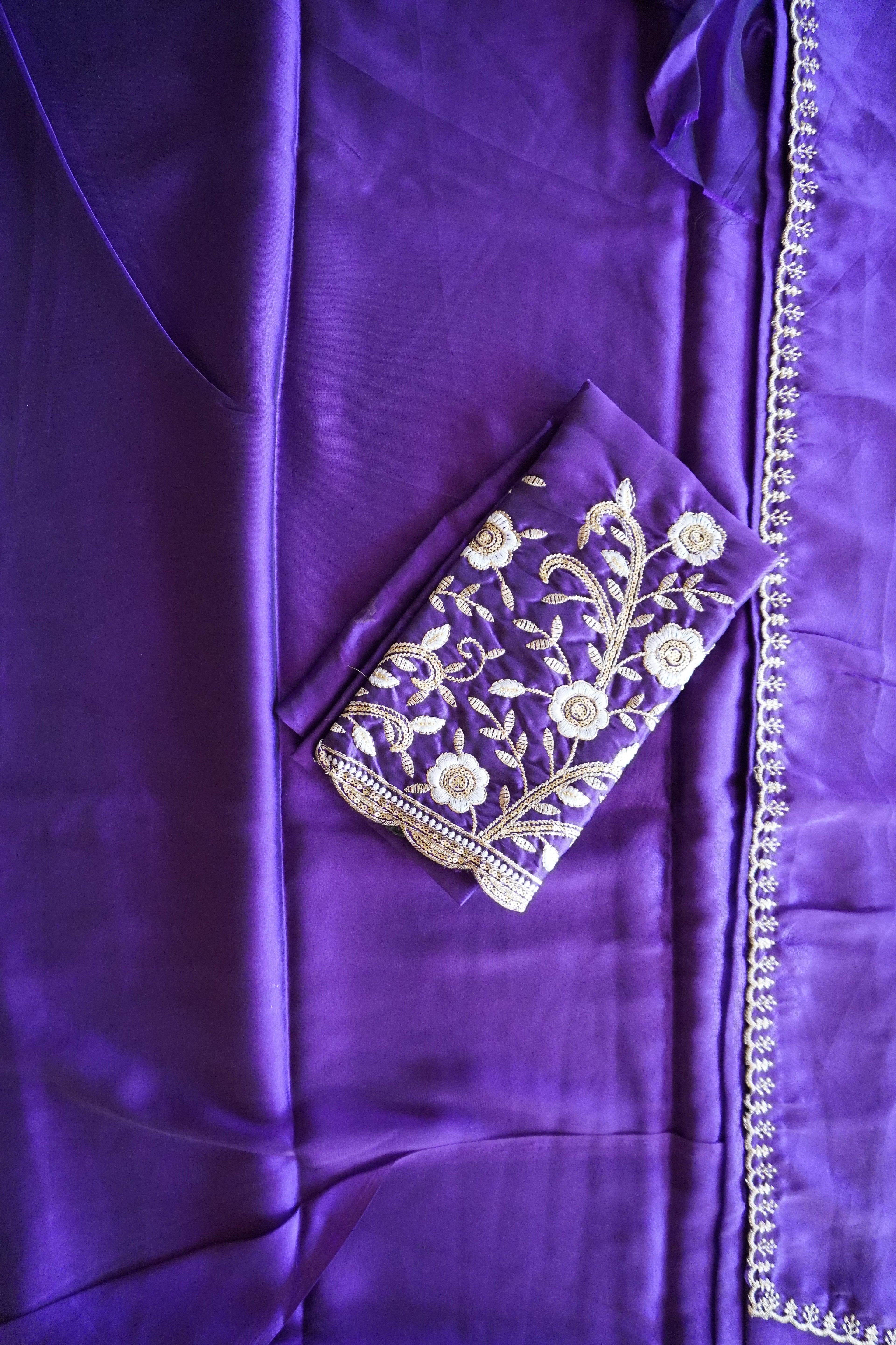 CHIFFON - PURPLE SAREE WITH EMBROIDERY BLOUSE - PARTY WEAR - EXCLUSIVE KUMKUMAA COLLECTION-FLOWY MATERIAL- CHIC AND GORGEOUS